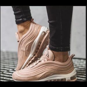NIKE AIR MAX 97 SE AV8198-200 - PARTICLE BEIGE